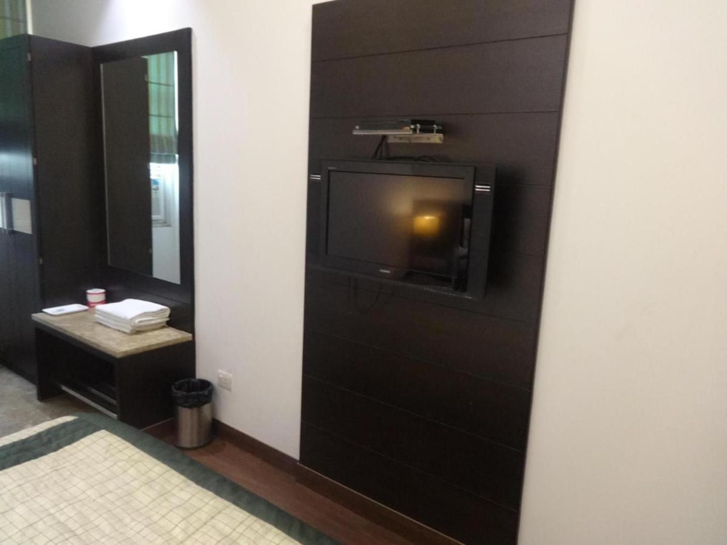 Hotel Chanchal Continental - 02 Mins From New Delhi Railway Station Εξωτερικό φωτογραφία