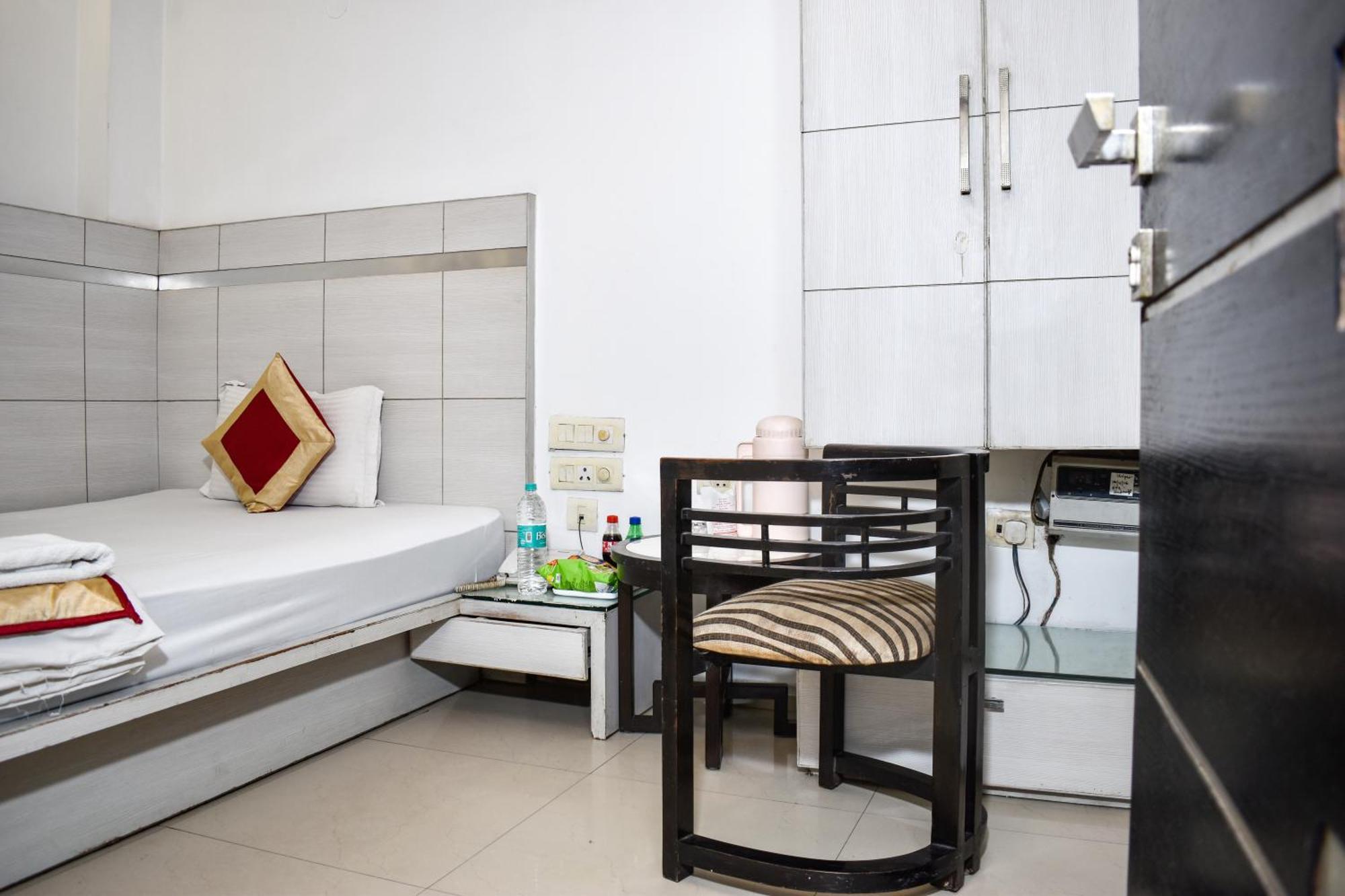 Hotel Chanchal Continental - 02 Mins From New Delhi Railway Station Εξωτερικό φωτογραφία