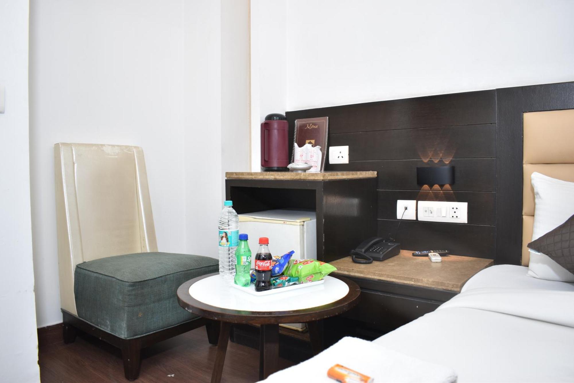 Hotel Chanchal Continental - 02 Mins From New Delhi Railway Station Εξωτερικό φωτογραφία