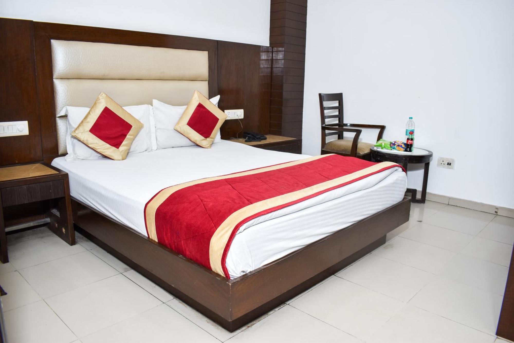 Hotel Chanchal Continental - 02 Mins From New Delhi Railway Station Εξωτερικό φωτογραφία